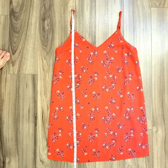 NWOT Ref Dress with flowers - Picture 3 of 4